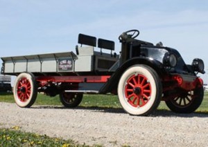 Spotlight-Museums-Iowa-AOGHS trucking museum