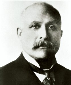 January-10-Lucas-AOGHS spindletop Anthony lucas portrait.
